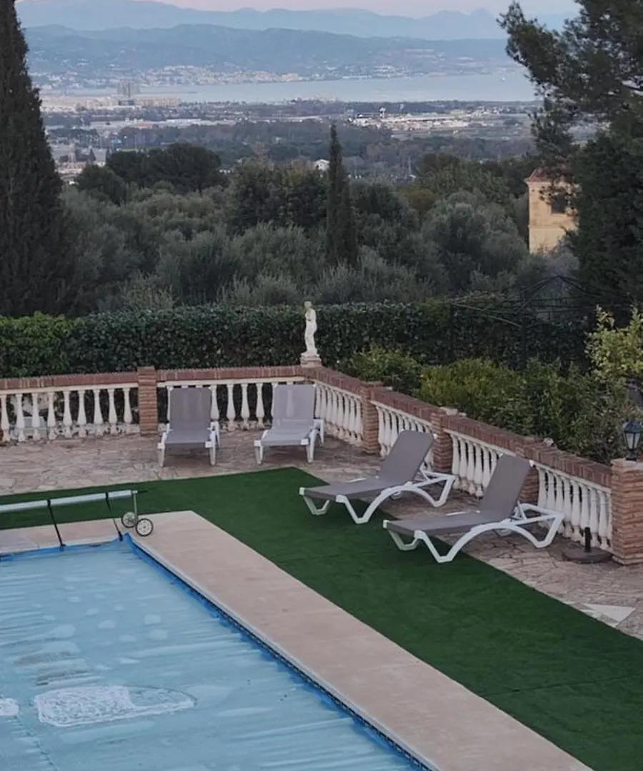 Villa Buenavista Malaga - Sea View, Private Heated Pool, Spa, 5 Bedrooms