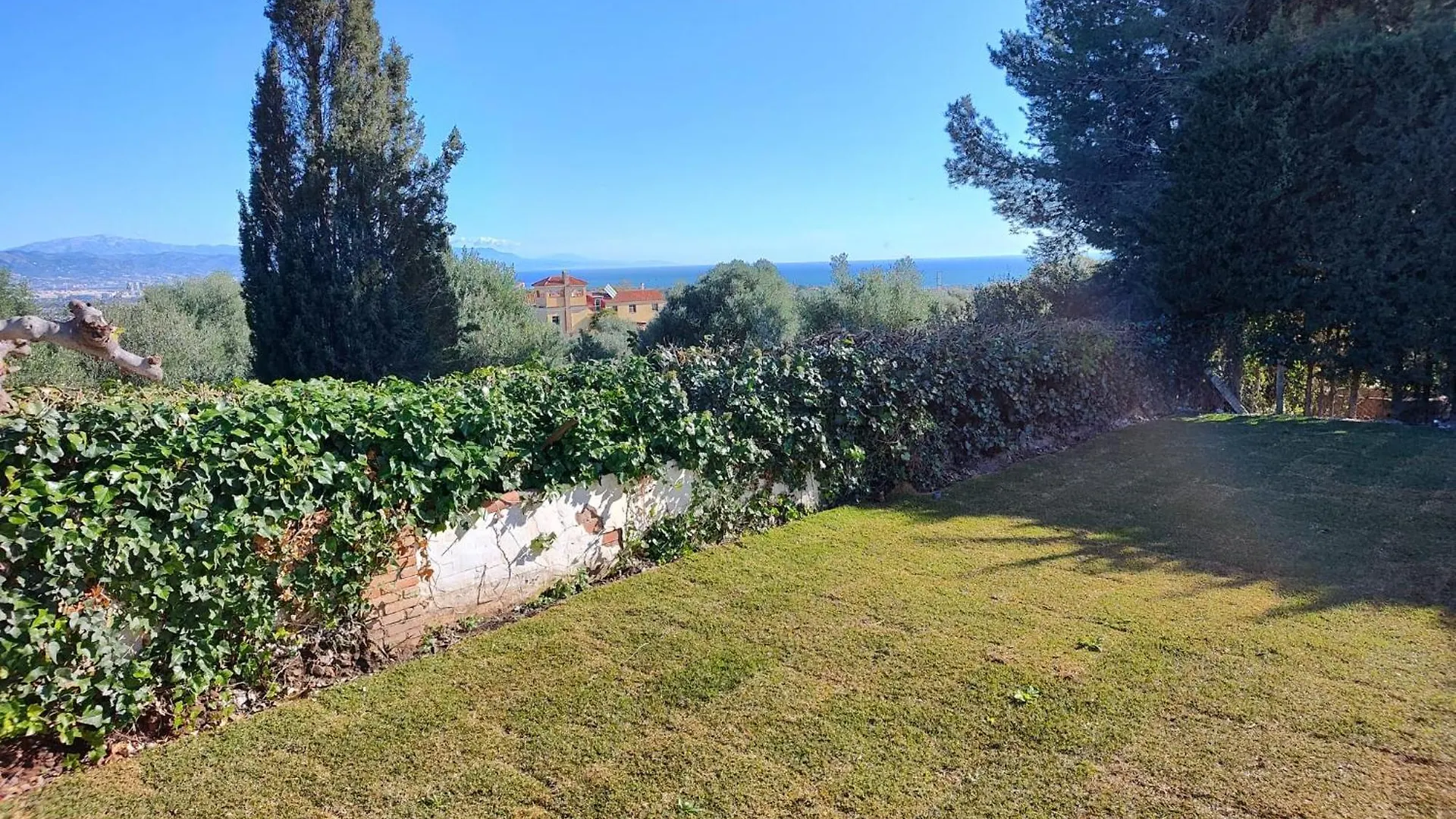Villa Buenavista Malaga - Sea View, Private Heated Pool, Spa, 5 Bedrooms 0*,  Espanha
