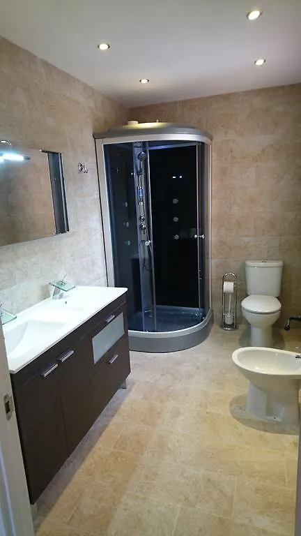 Villa Buenavista Malaga - Sea View, Private Heated Pool, Spa, 5 Bedrooms 0*,  Espanha
