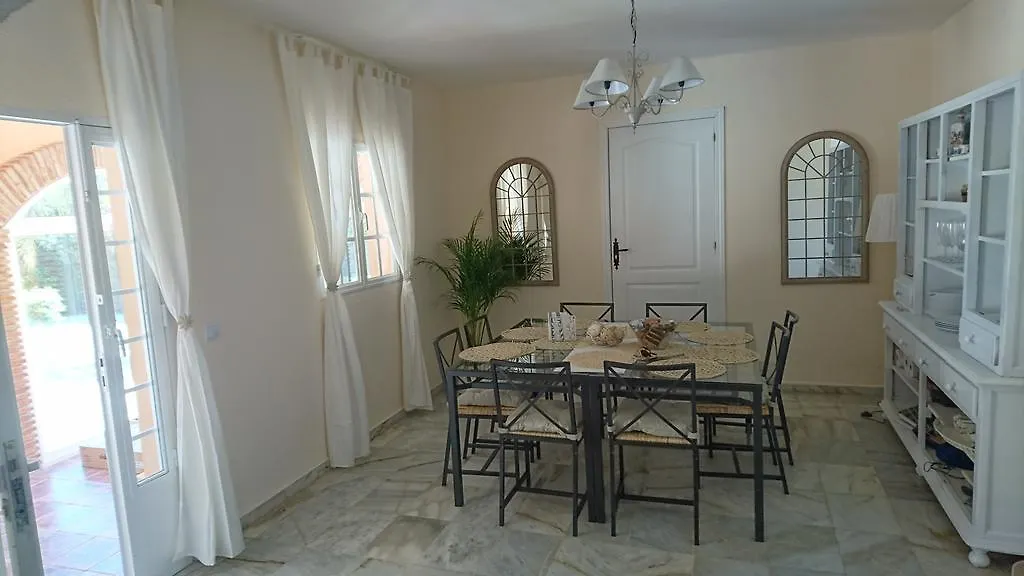 Villa Buenavista Malaga - Sea View, Private Heated Pool, Spa, 5 Bedrooms